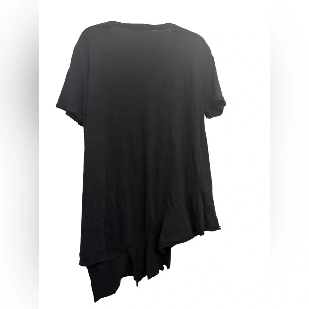 Zara Black Tee with Red and White Graphic - Picture 2 of 2